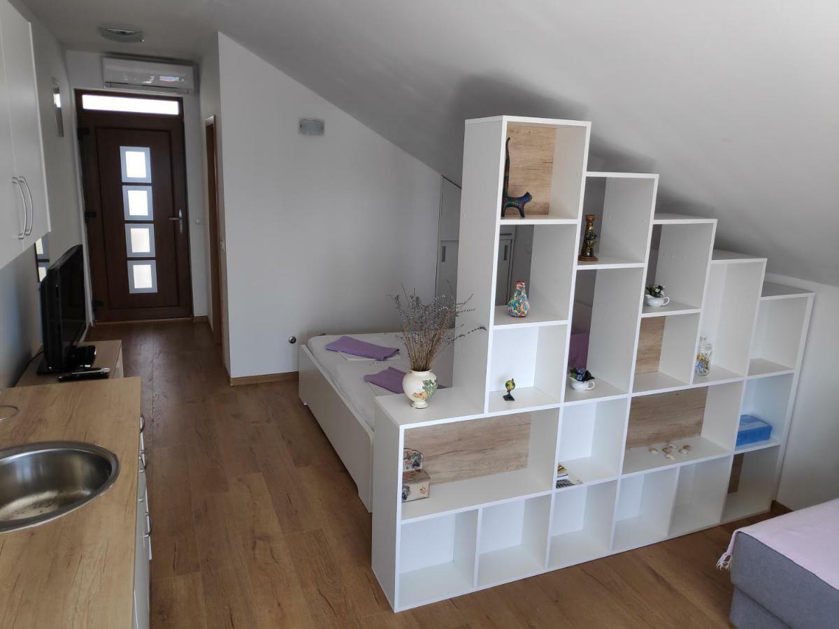 Apartman Anicic Podaca Exterior foto